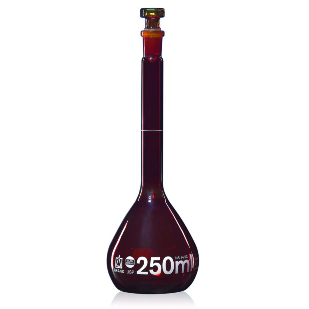 Messkolben, Boro 3.3, Klasse A, braun, mit Glasstopfen, inkl. USP-Einzelzertifikat