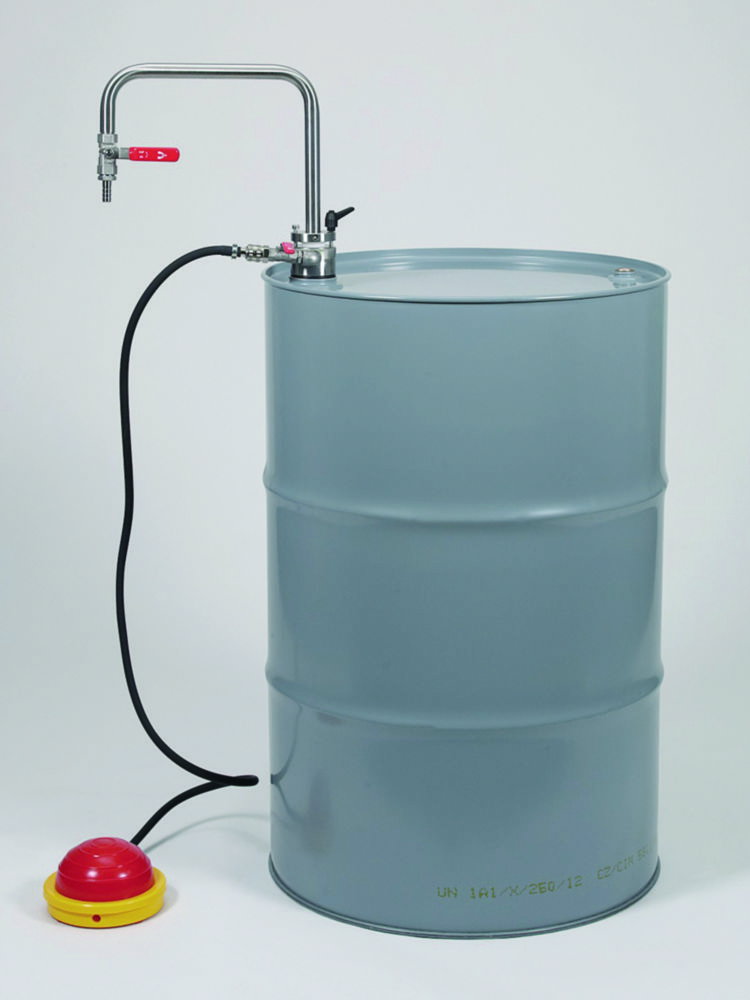 Lösemittelpumpe für Fußbetrieb, mit Auslaufbogen